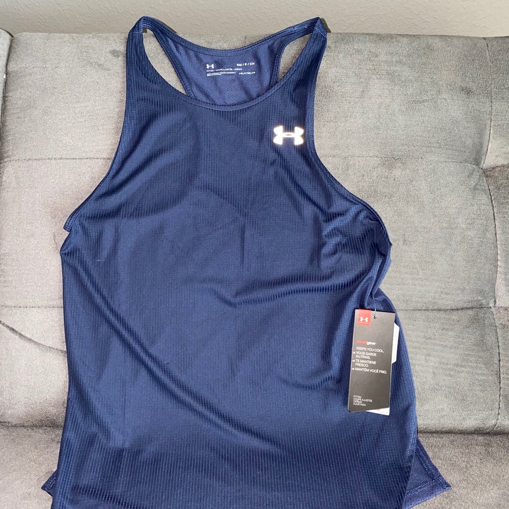 UA tank top
